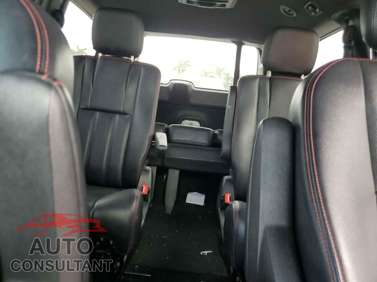 DODGE CARAVAN 2018 - 2C4RDGEG9JR221470