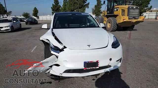 TESLA MODEL Y 2022 - 7SAYGDEE2NF439349