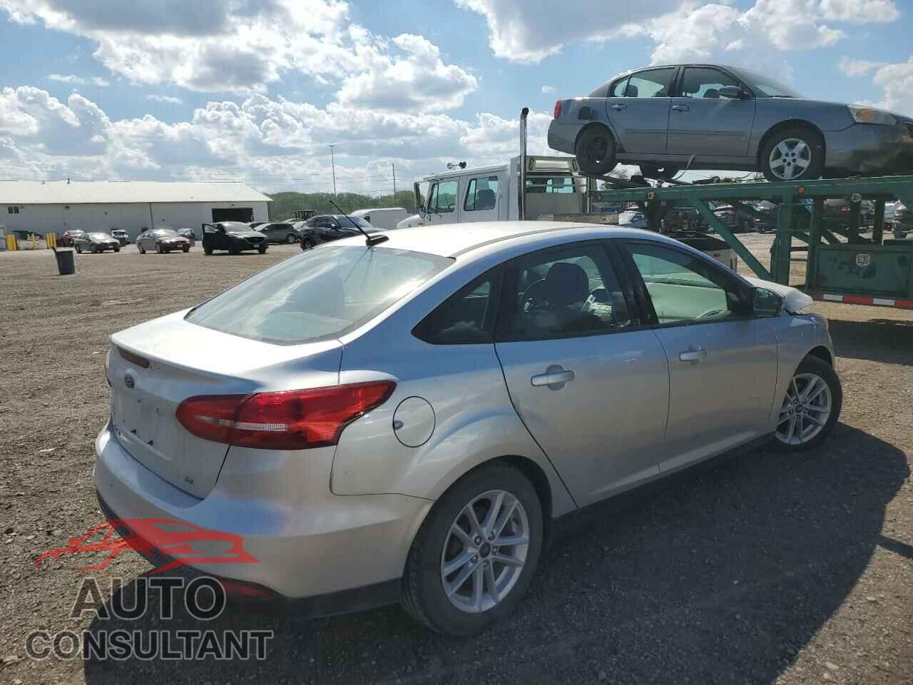FORD FOCUS 2017 - 1FADP3F24HL308294