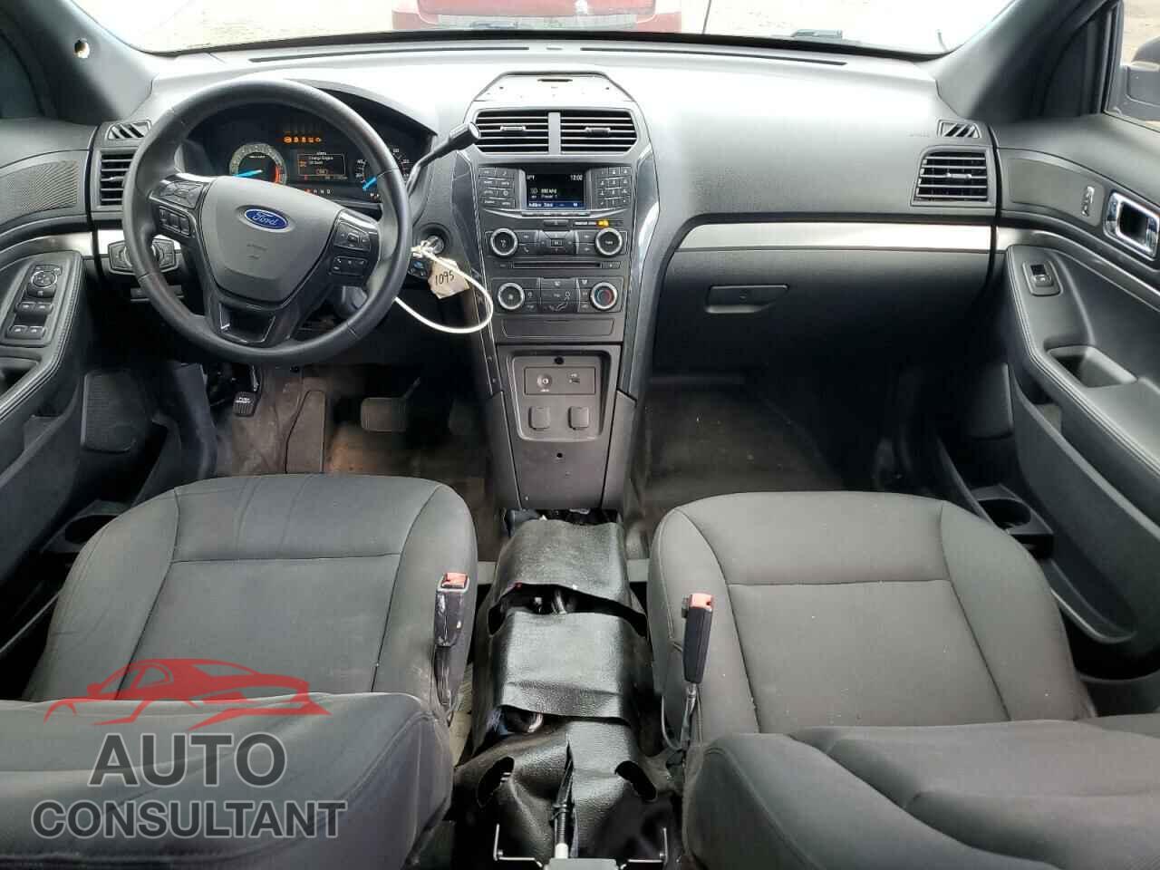 FORD EXPLORER 2017 - 1FM5K8AR6HGC96197