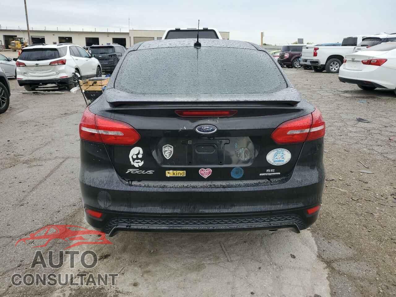FORD FOCUS 2015 - 1FADP3F25FL239595