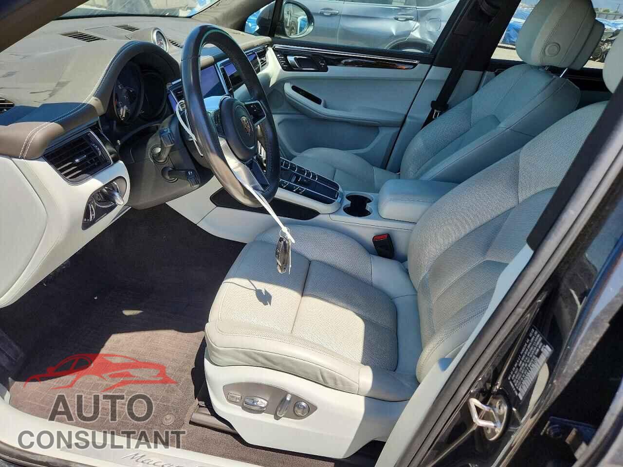 PORSCHE MACAN 2018 - WP1AB2A58JLB36105