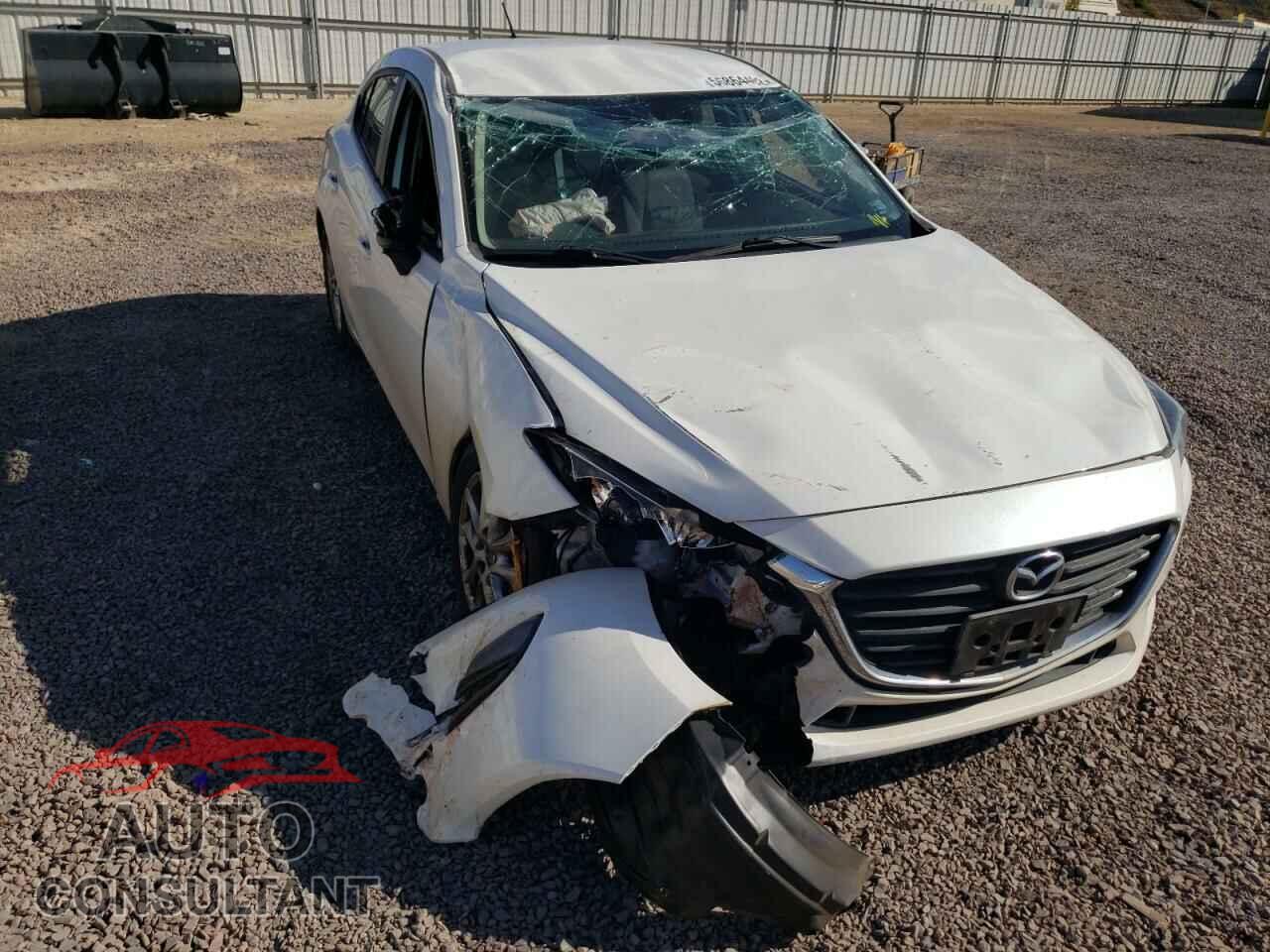 MAZDA 3 2017 - JM1BN1K76H1122443