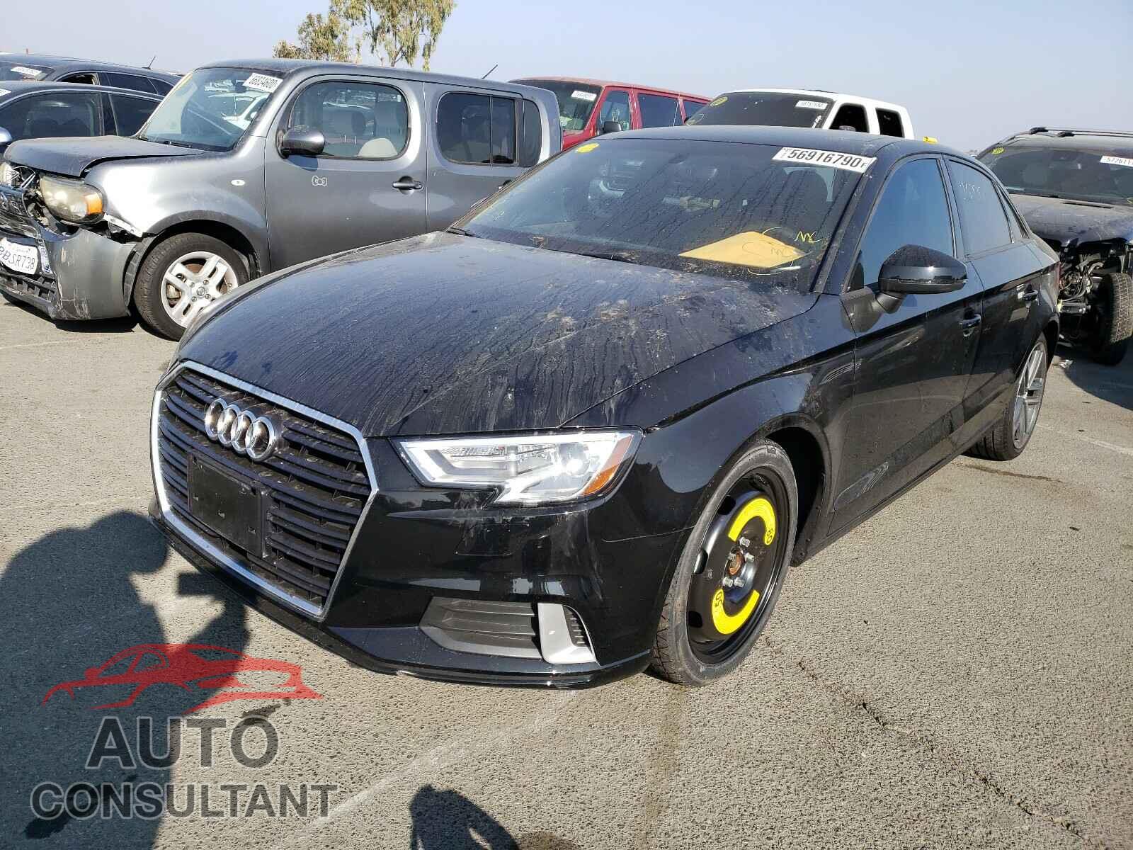 AUDI A3 2017 - WAUAUGFF4H1040453