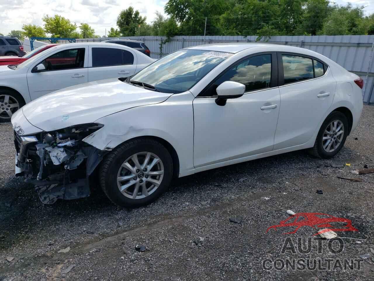 MAZDA 3 2018 - 3MZBN1V77JM249834