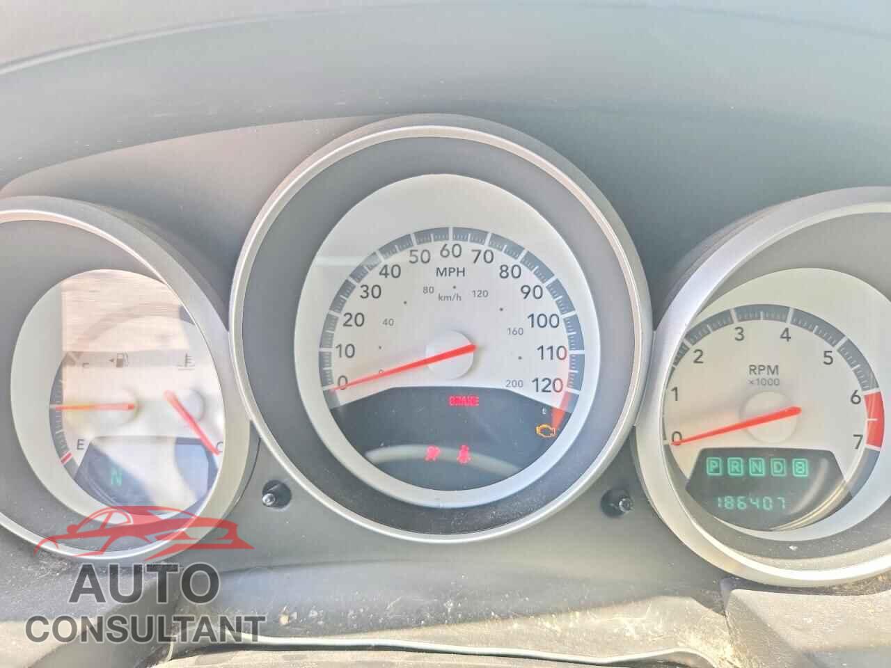 DODGE CARAVAN 2010 - 2D4RN4DE2AR108085