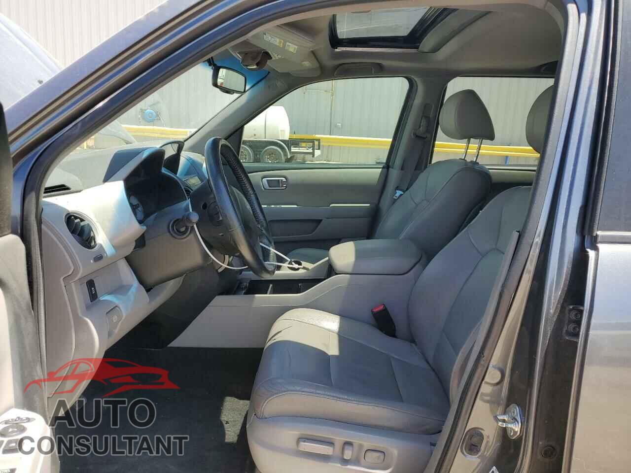 HONDA PILOT 2012 - 5FNYF3H58CB037421