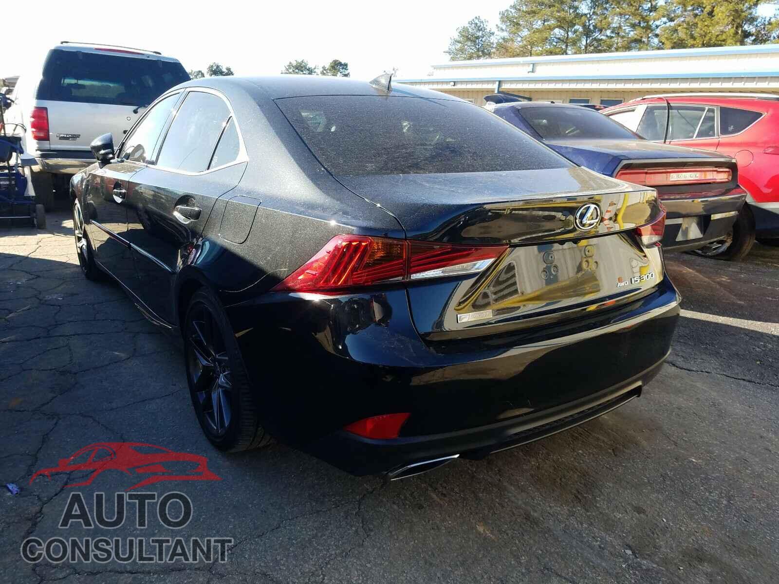 LEXUS IS 2019 - JTHC81D25K5036018