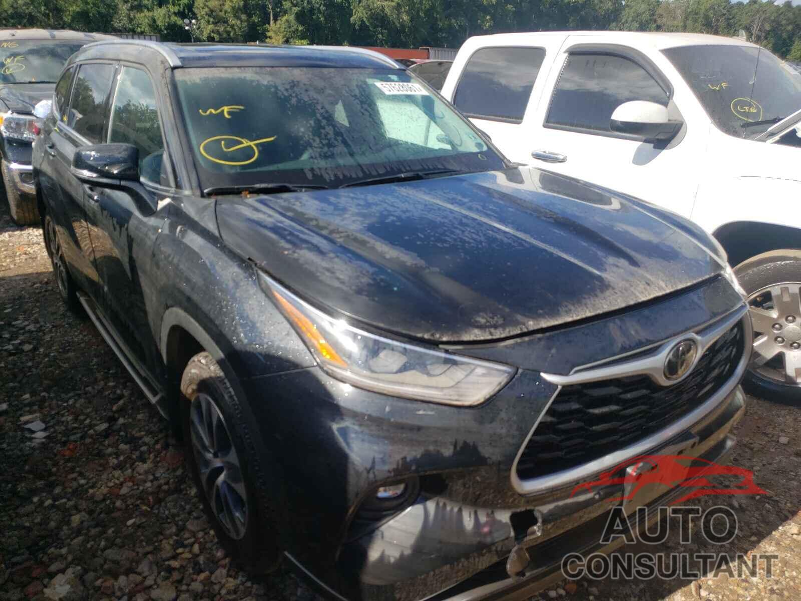 TOYOTA HIGHLANDER 2021 - 5TDGZRBH5MS545495