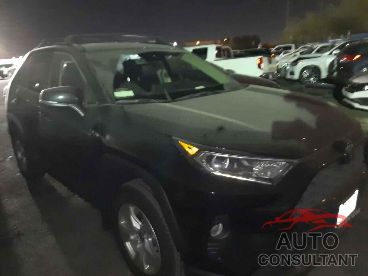 TOYOTA RAV4 2021 - JTMRWRFV4MD135753