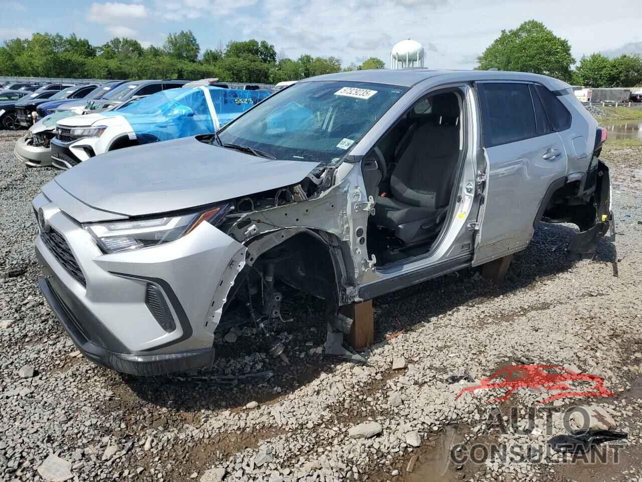 TOYOTA RAV4 2023 - 2T3F1RFV1PW407331