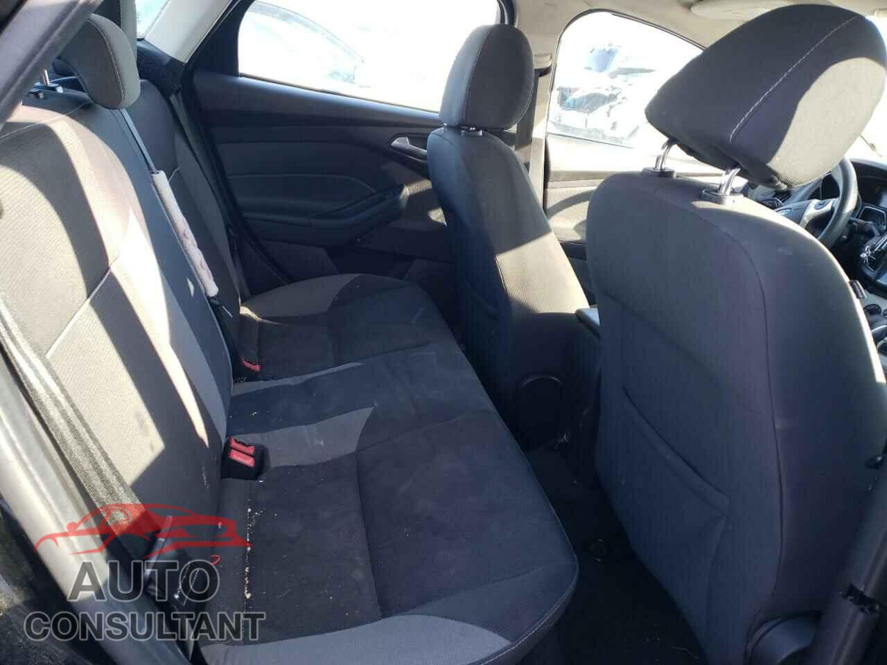 FORD FOCUS 2014 - 1FADP3F28EL362001
