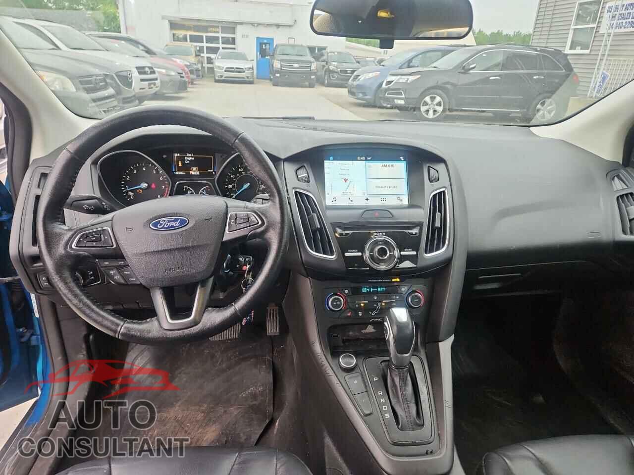 FORD FOCUS 2016 - 1FADP3K26GL207973