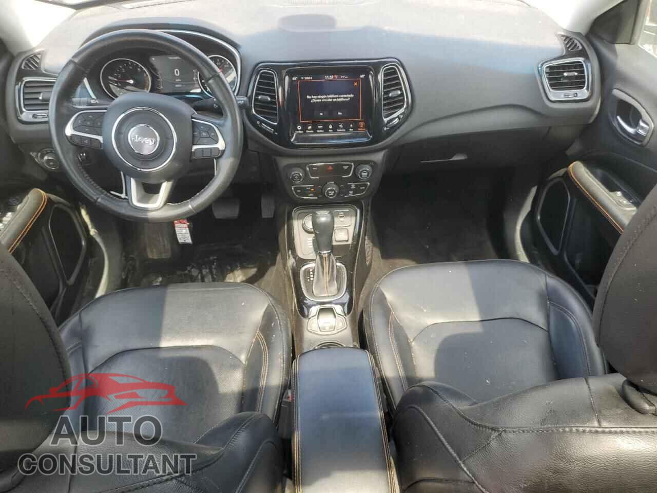 JEEP COMPASS 2018 - 3C4NJDCBXJT264094