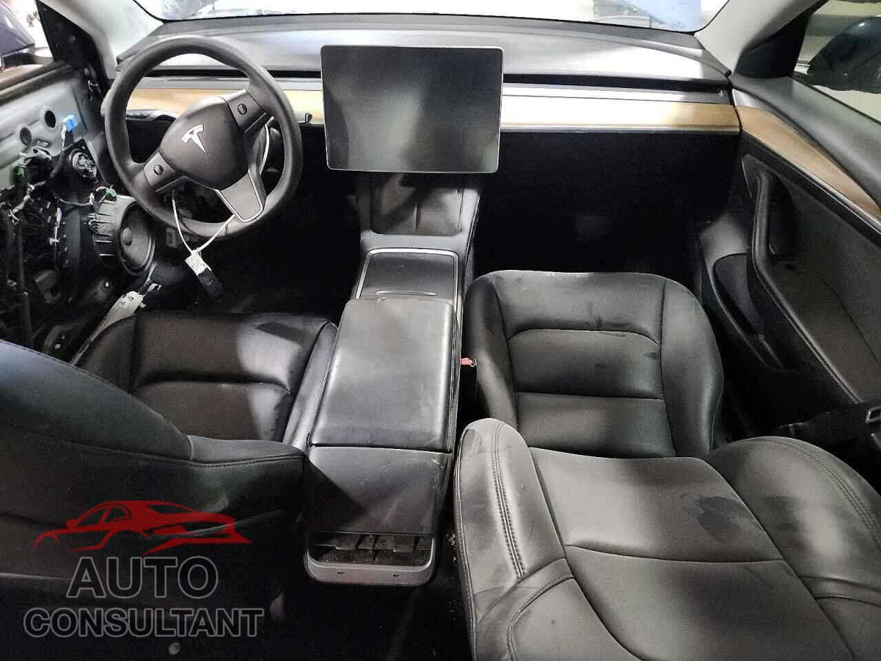 TESLA MODEL 3 2021 - 5YJ3E1EA7MF098134