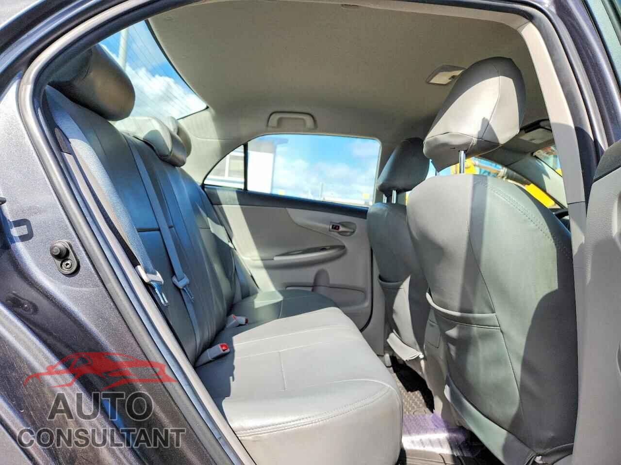 TOYOTA COROLLA 2012 - 2T1BU4EEXCC802316