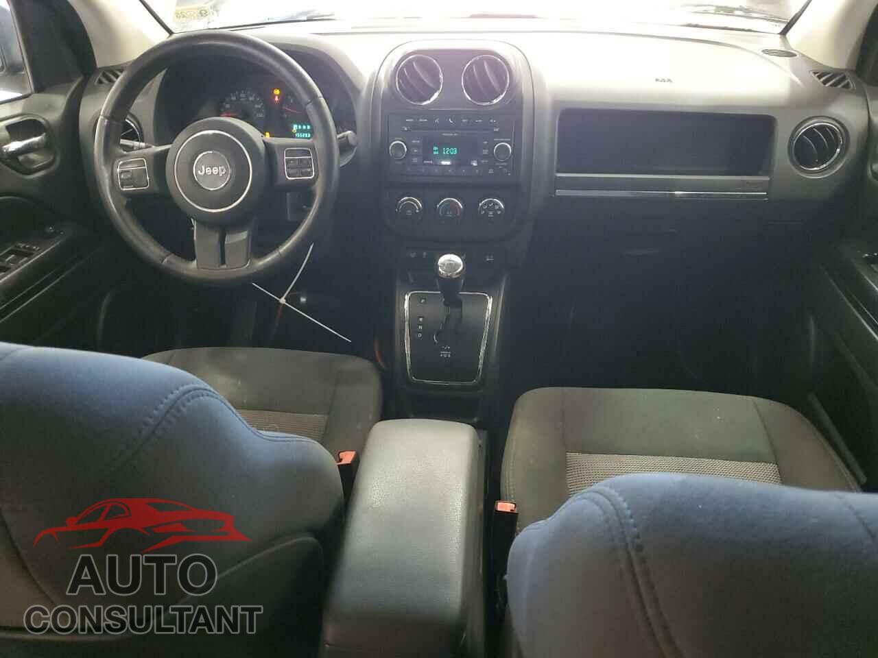 JEEP COMPASS 2011 - 1J4NF1FB9BD135969