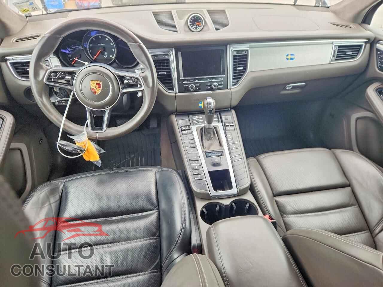 PORSCHE MACAN 2015 - WP1AF2A54FLB94059