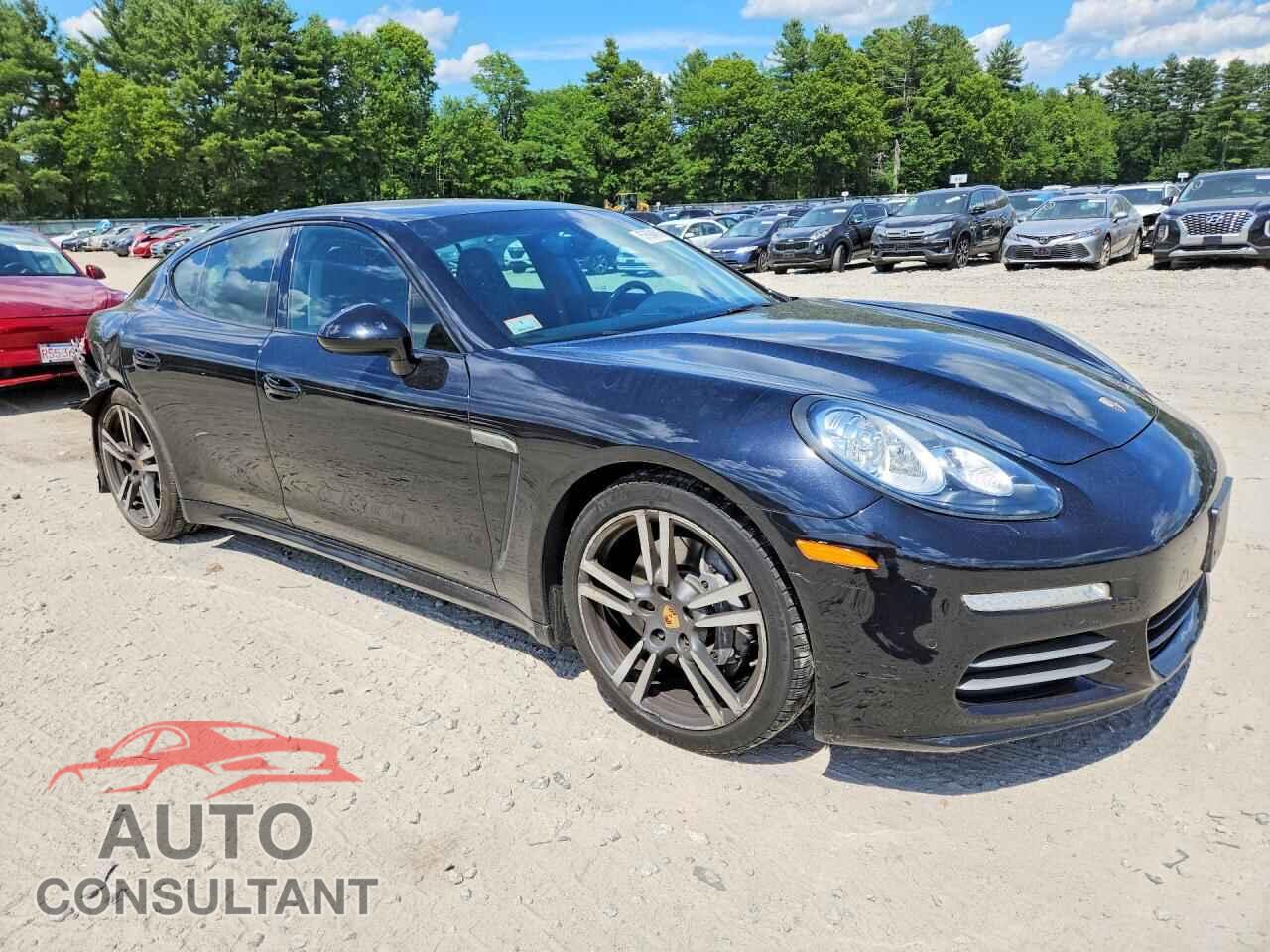 PORSCHE PANAMERA 2015 - WP0AA2A70FL005974