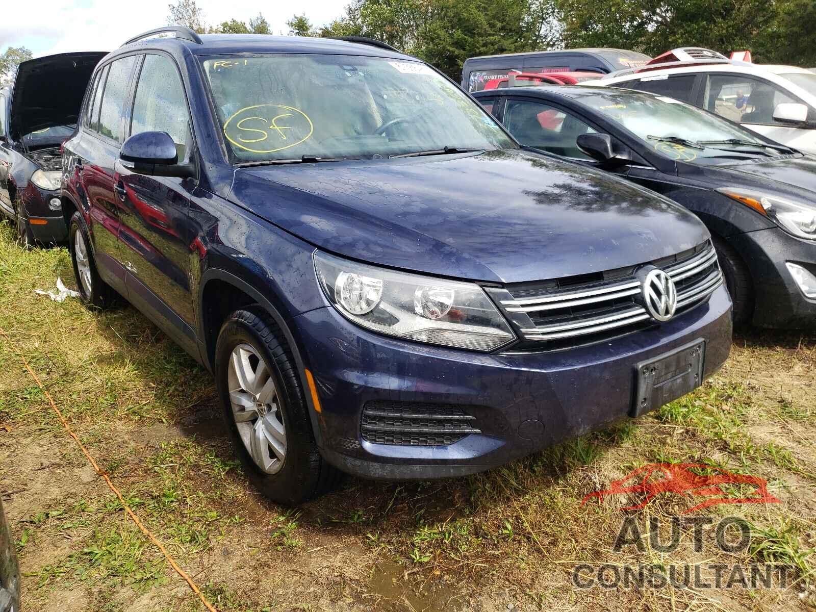 VOLKSWAGEN TIGUAN 2016 - WVGBV7AX4GW545099