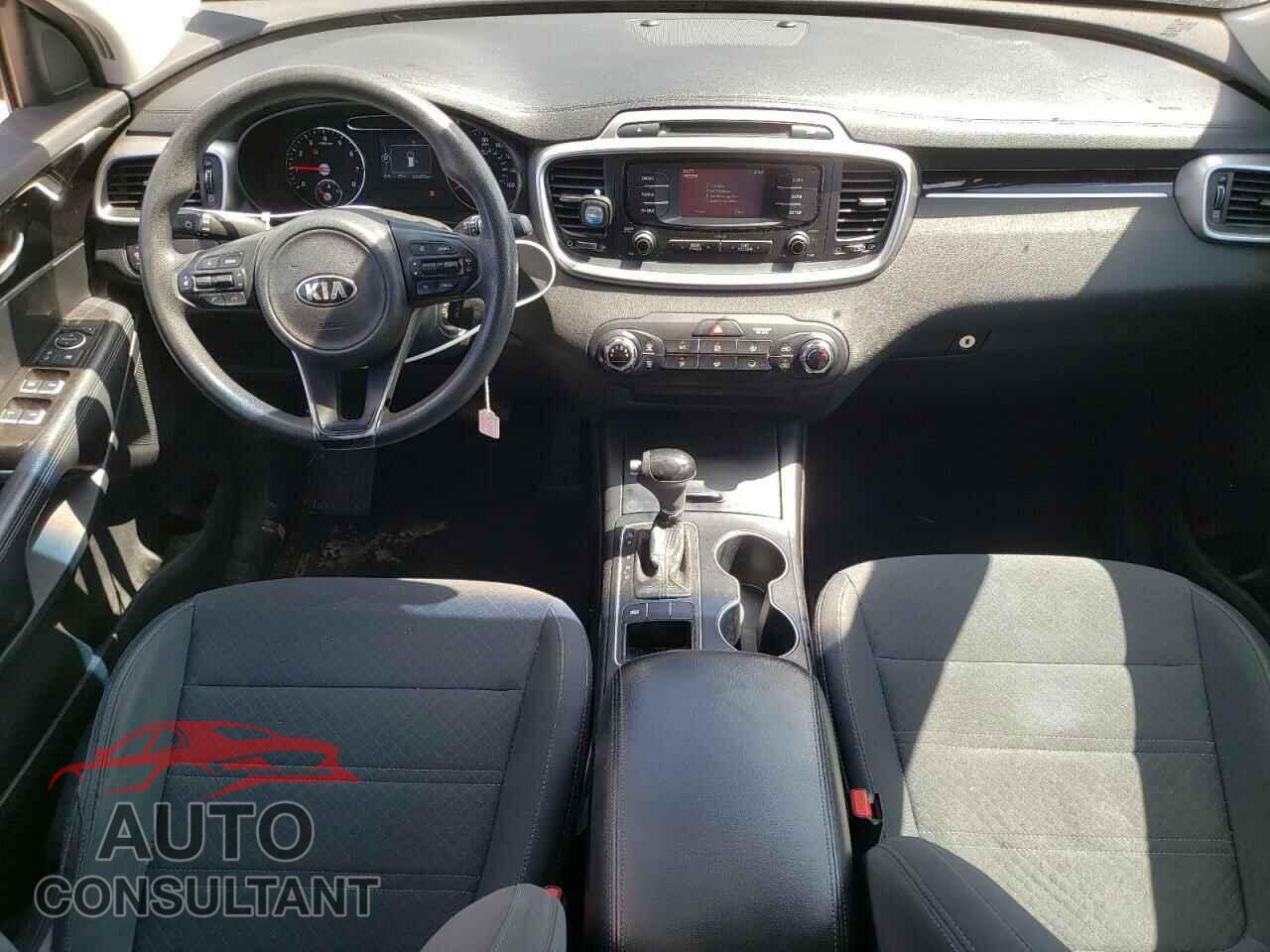 KIA SORENTO 2017 - 5XYPG4A53HG252844