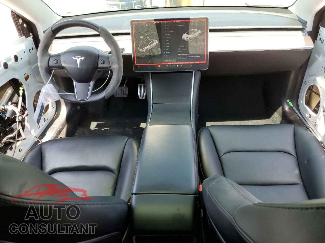 TESLA MODEL 3 2020 - 5YJ3E1EB1LF647706