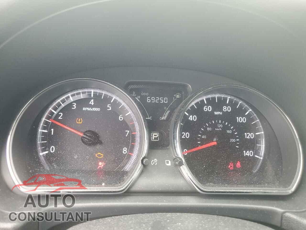 NISSAN VERSA 2019 - 3N1CN7AP3KL851768