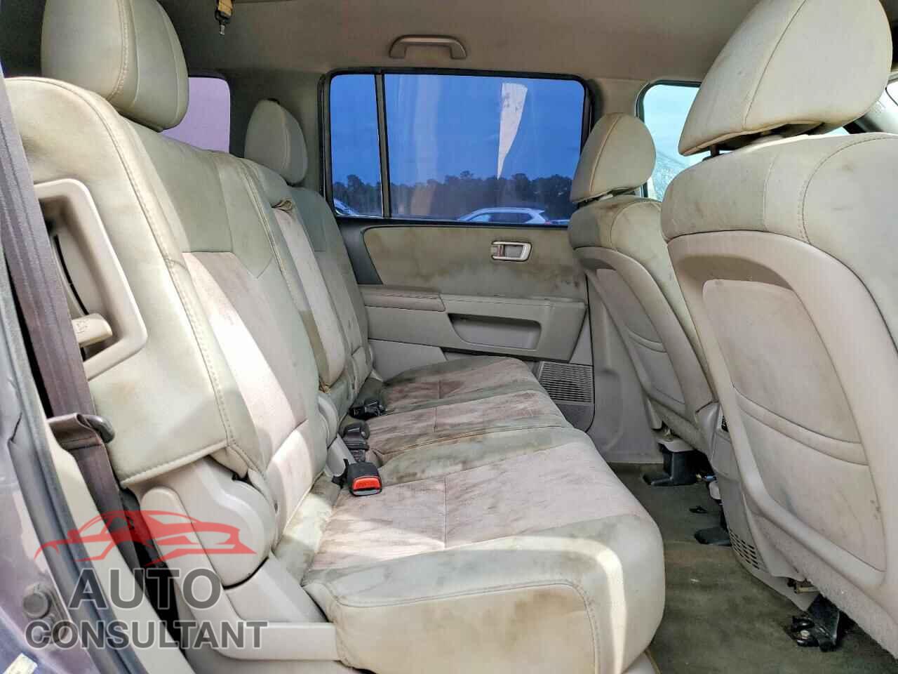 HONDA PILOT 2014 - 5FNYF3H4XEB005290