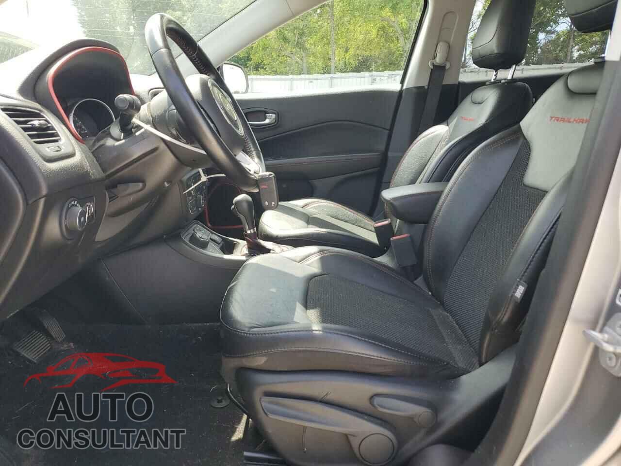 JEEP COMPASS 2020 - 3C4NJDDB3LT194052