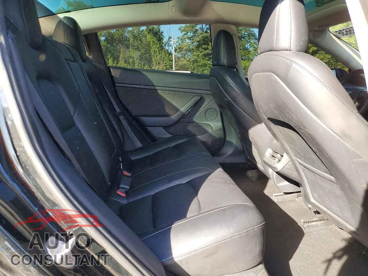 TESLA MODEL 3 2022 - 5YJ3E1EA4NF369961
