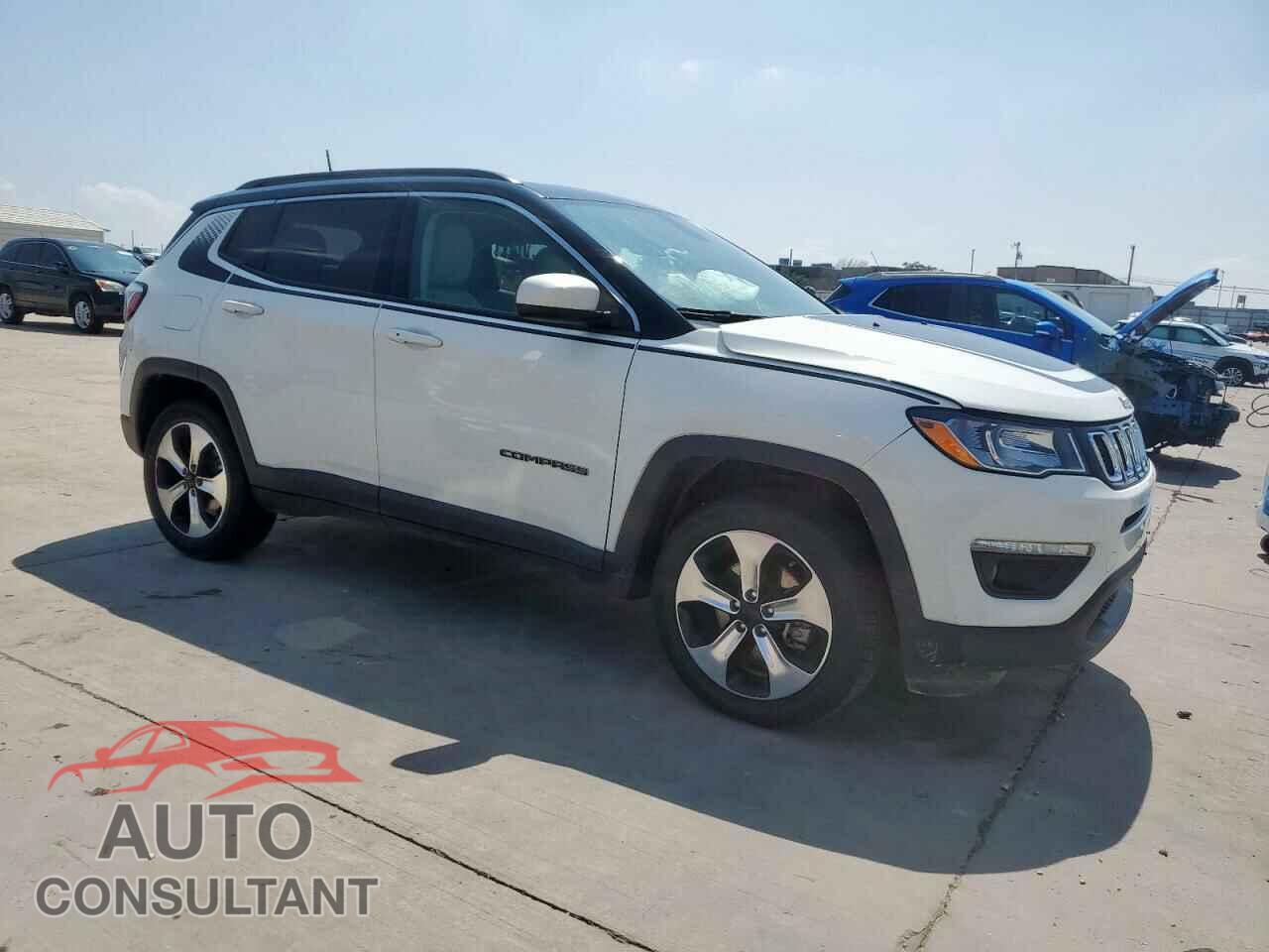 JEEP COMPASS 2018 - 3C4NJDBB1JT238419