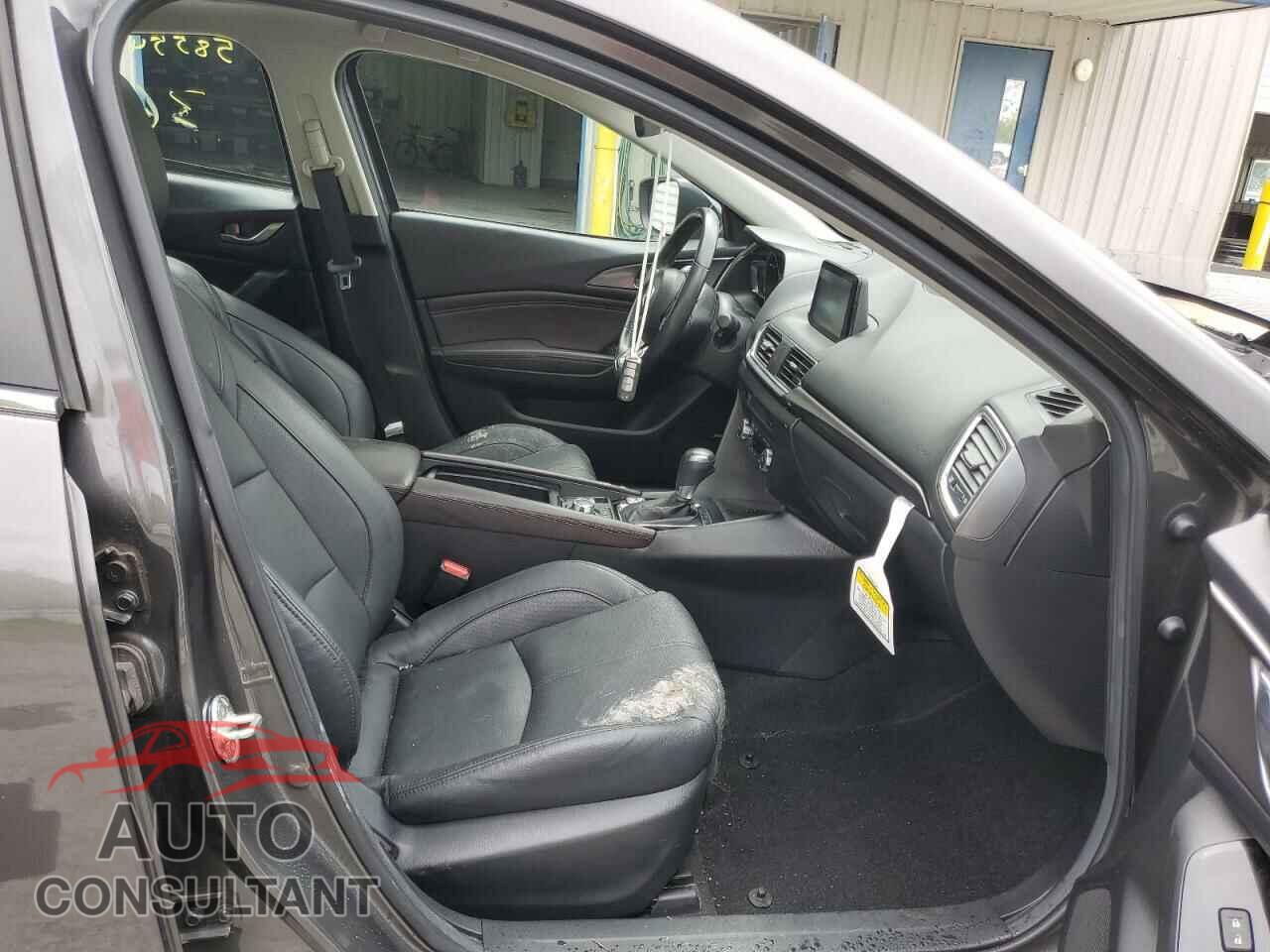 MAZDA 3 2017 - 3MZBN1W34HM142259