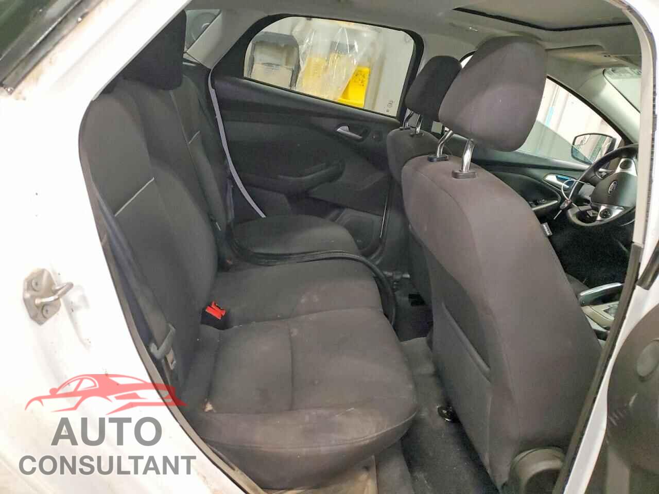 FORD FOCUS 2012 - 1FAHP3M26CL206041