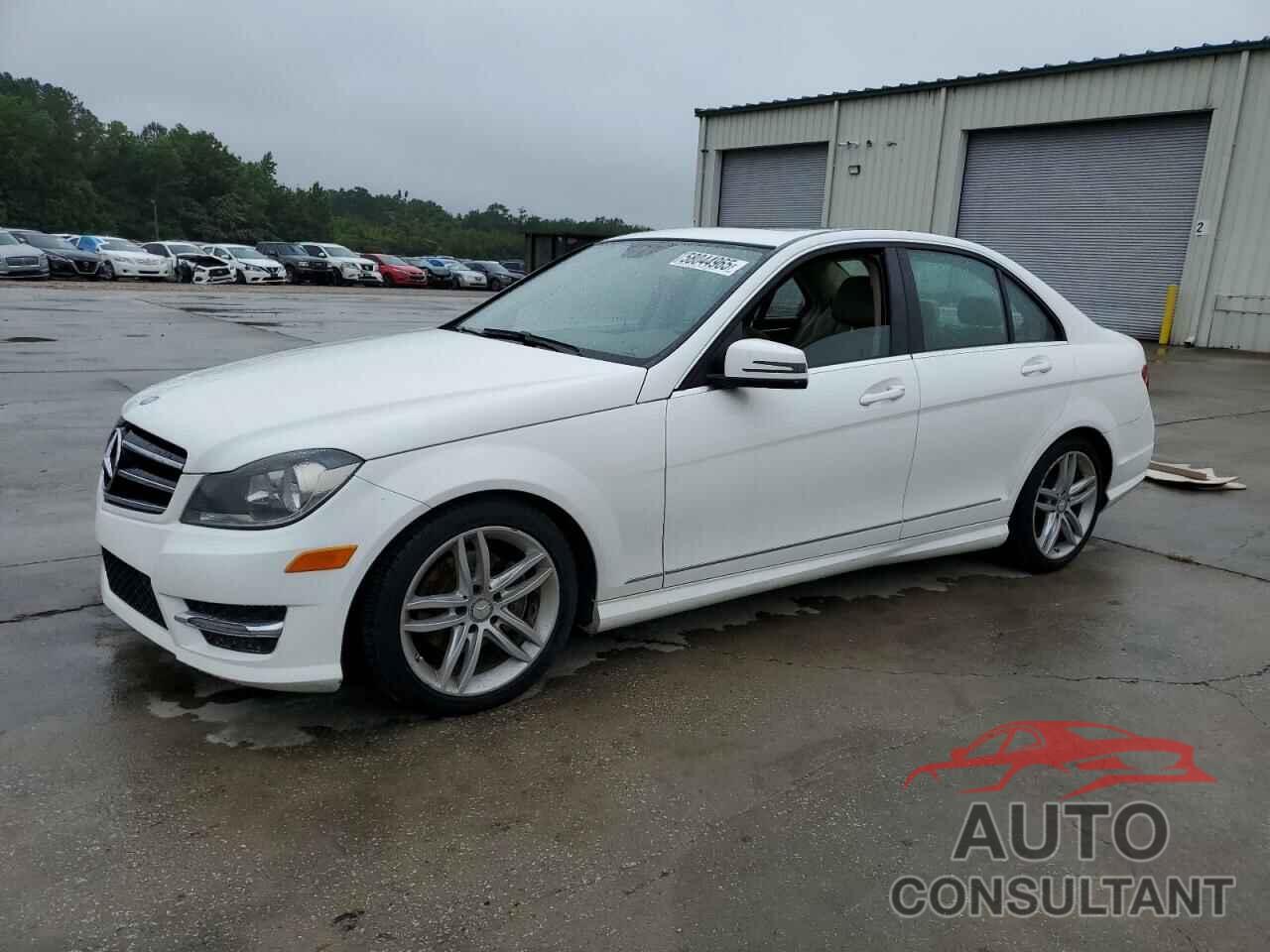 MERCEDES-BENZ C-CLASS 2014 - WDDGF4HB3EA934865