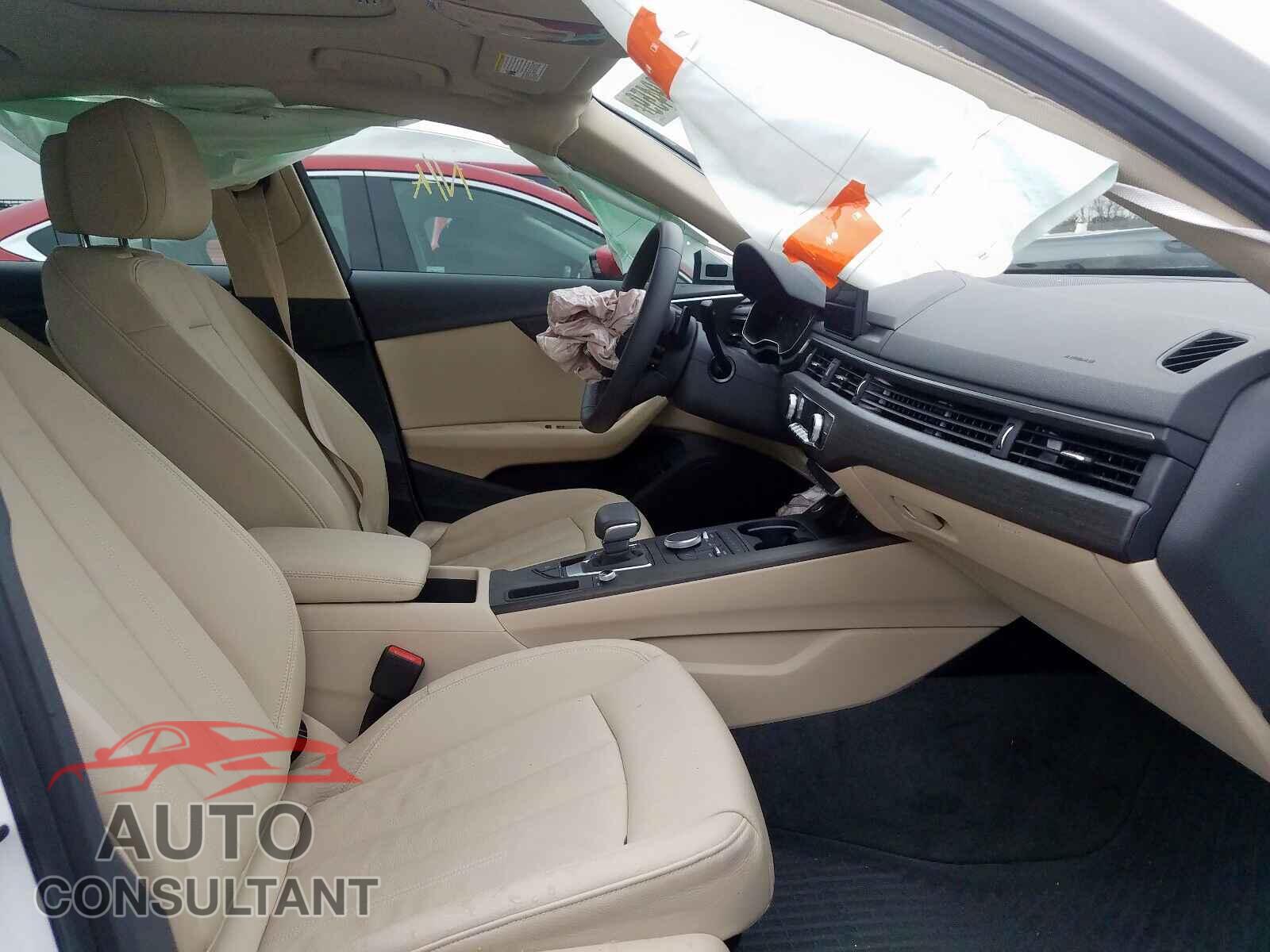 AUDI A4 2019 - WAUGMAF42KN017520