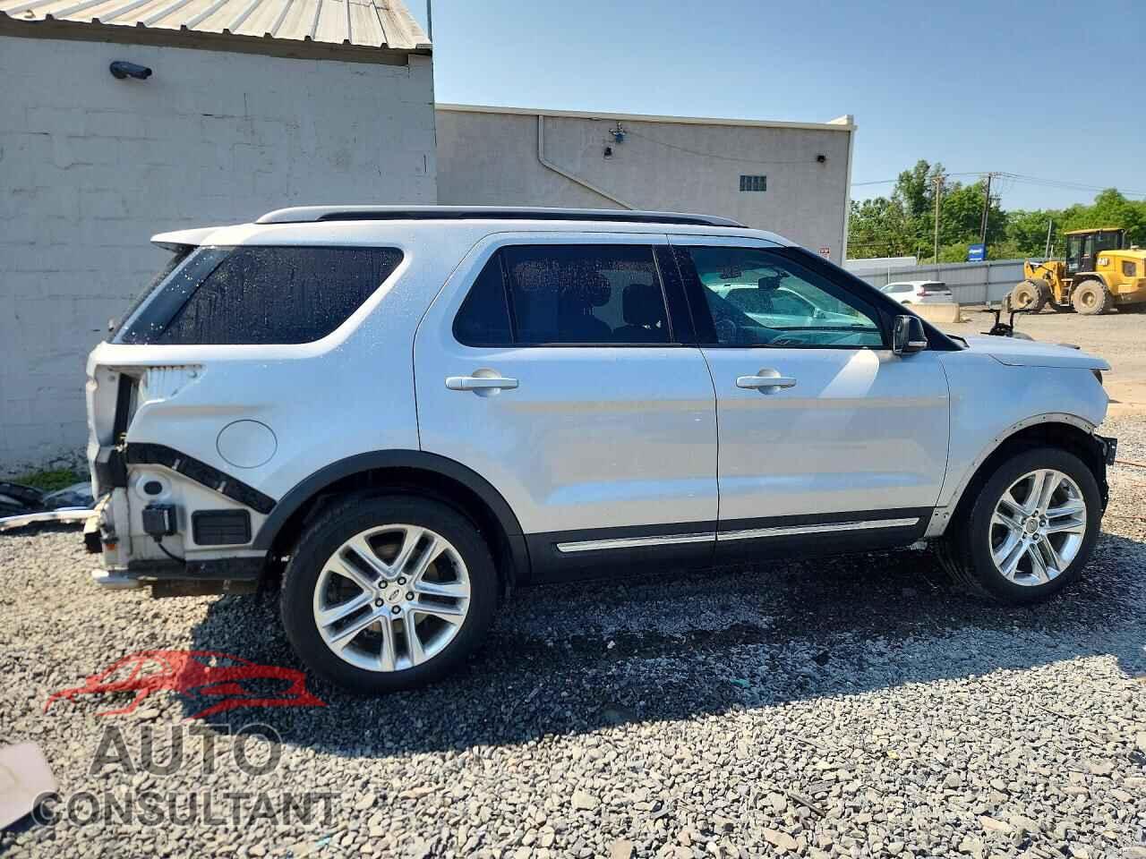 FORD EXPLORER 2017 - 1FM5K8D80HGA45582