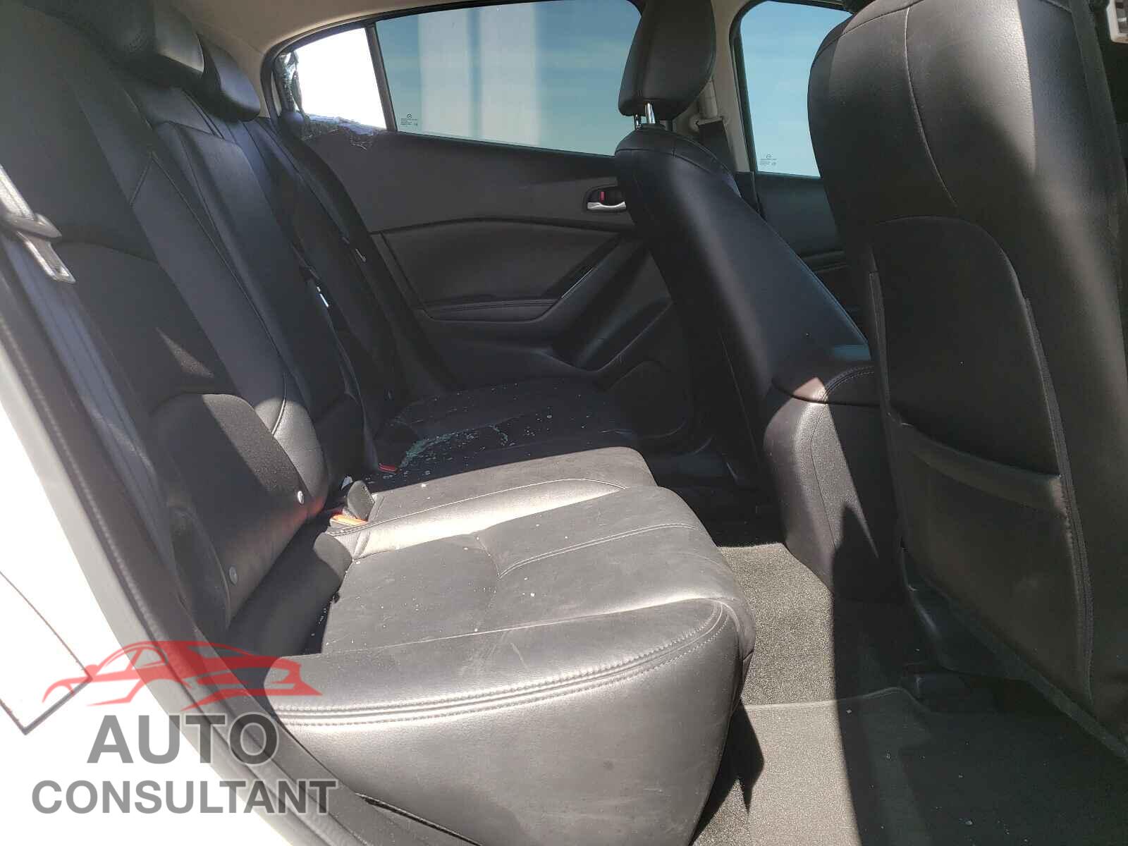 MAZDA 3 2017 - 3MZBN1L77HM113314