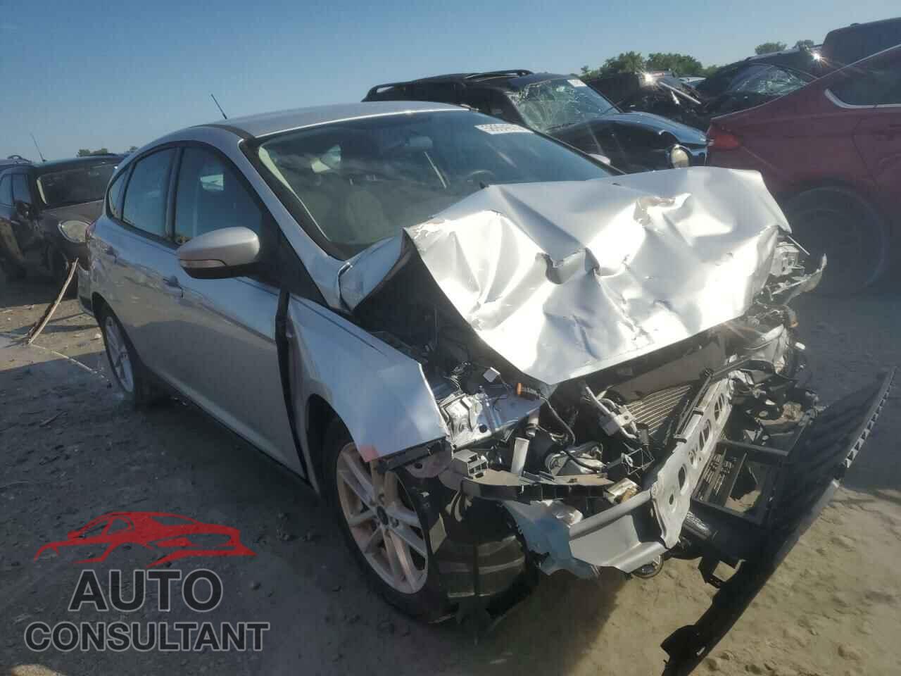 FORD FOCUS 2017 - 1FADP3K27HL303581