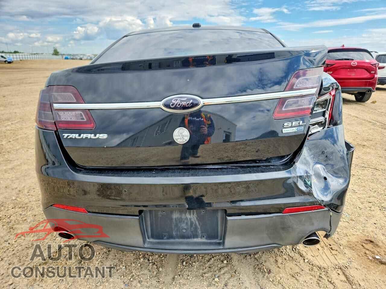 FORD TAURUS 2013 - 1FAHP2H81DG127217