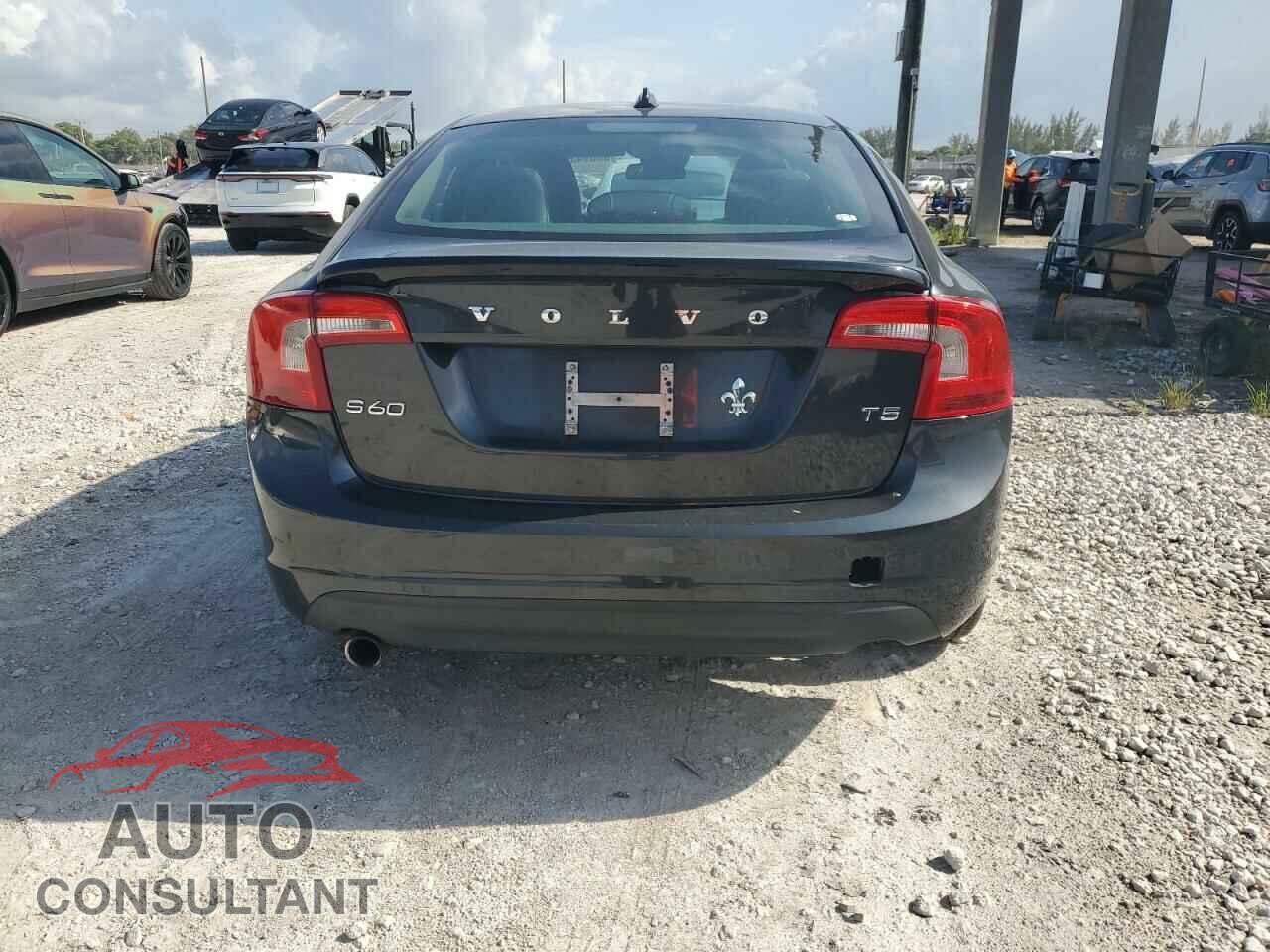 VOLVO S60 2013 - YV1612FS8D2185589