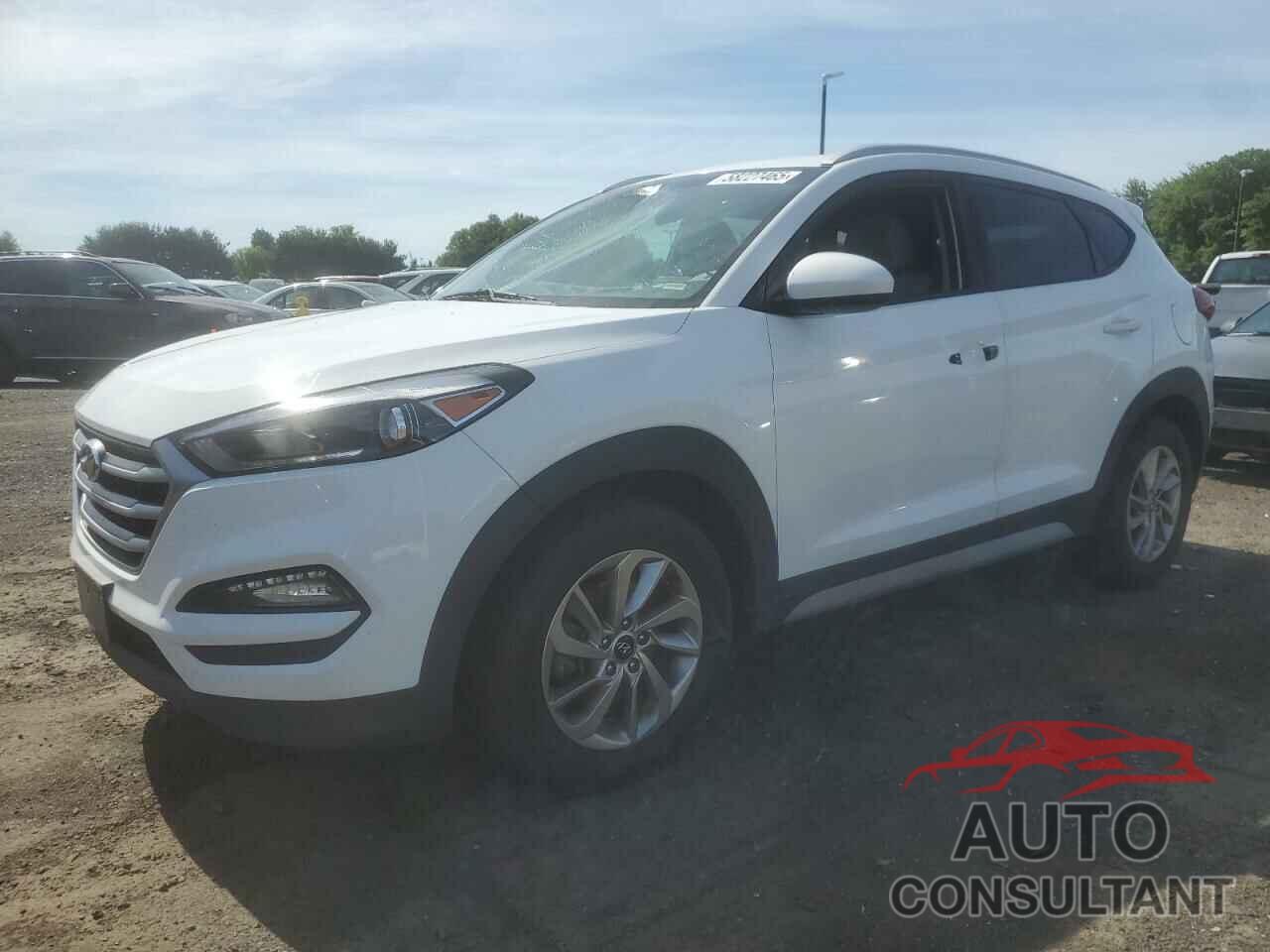 HYUNDAI TUCSON 2018 - KM8J3CA45JU713903