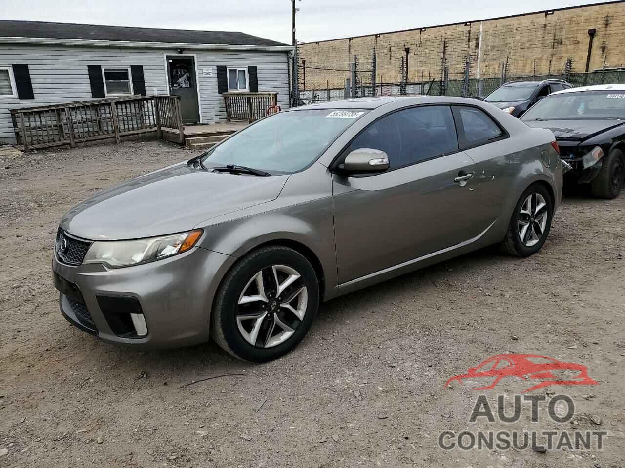 KIA FORTE 2010 - KNAFW6A34A5176796