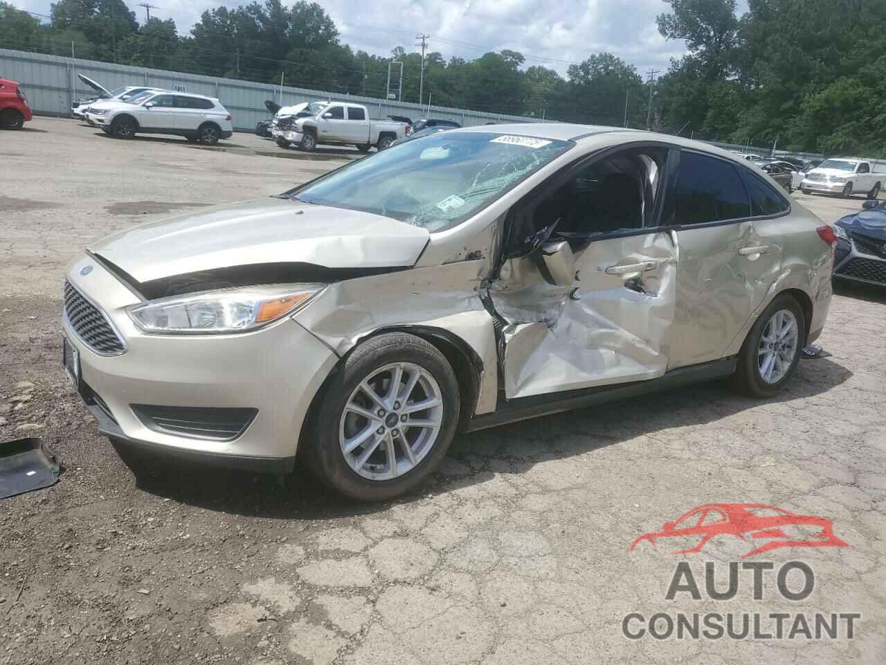 FORD FOCUS 2018 - 1FADP3F28JL292624