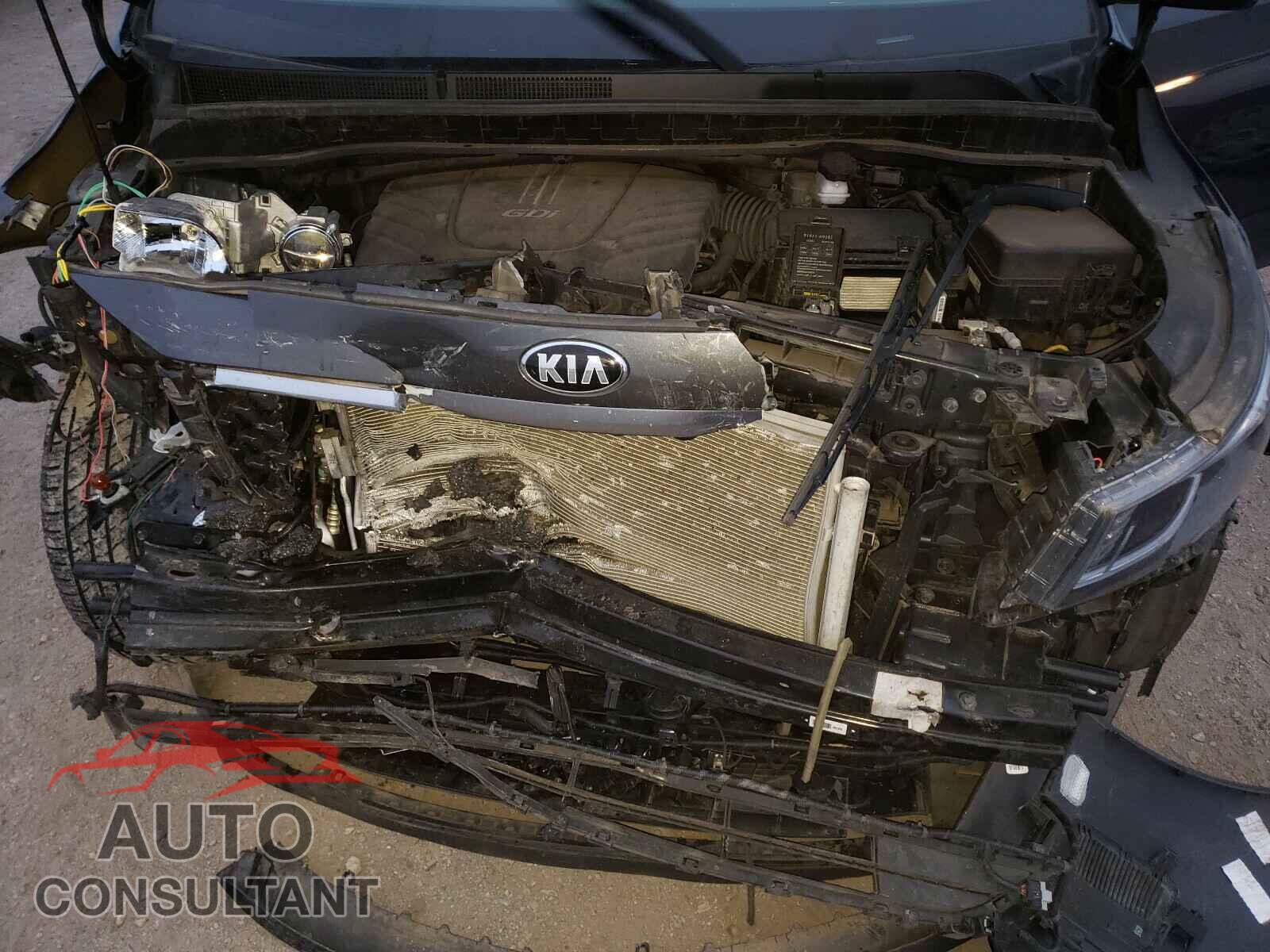 KIA SEDONA 2017 - KNDMB5C19H6316261