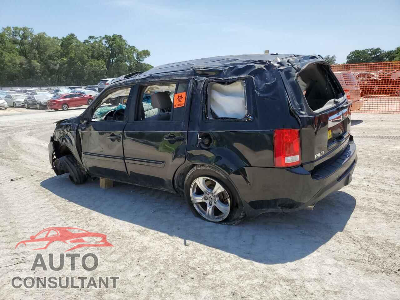 HONDA PILOT 2015 - 5FNYF4H53FB052967