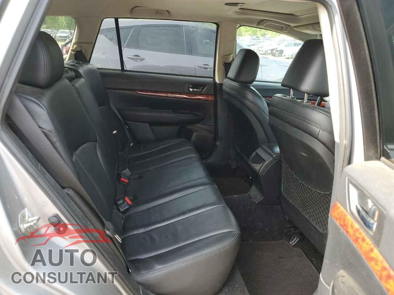 SUBARU OUTBACK 2010 - 4S4BRDKC9A2381748