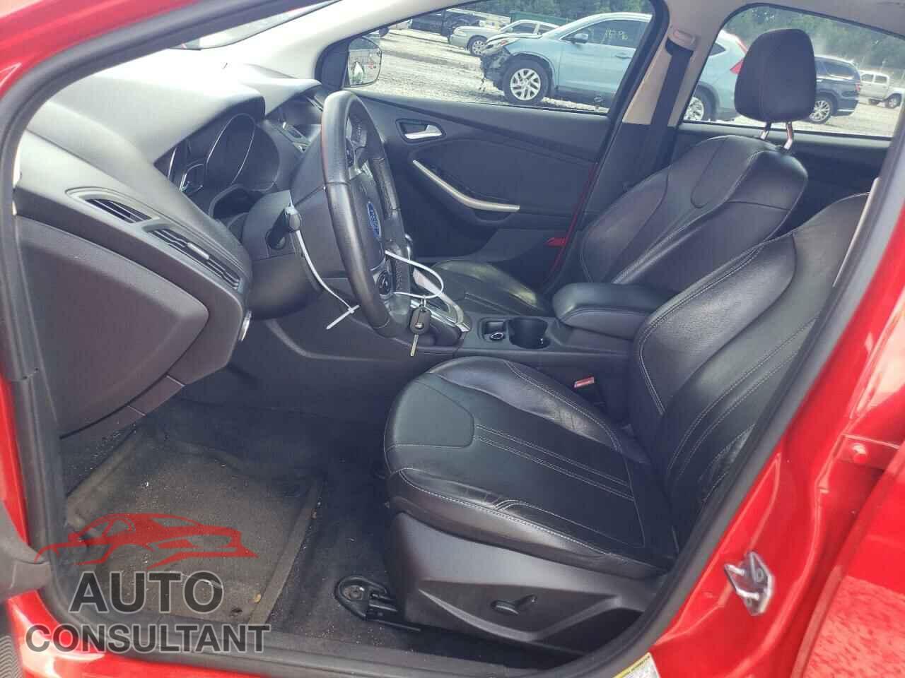 FORD FOCUS 2012 - 1FAHP3M29CL325475
