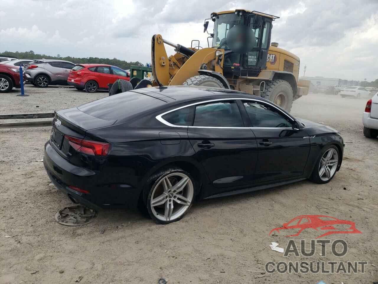 AUDI A5 2019 - WAUFNCF55KA040858