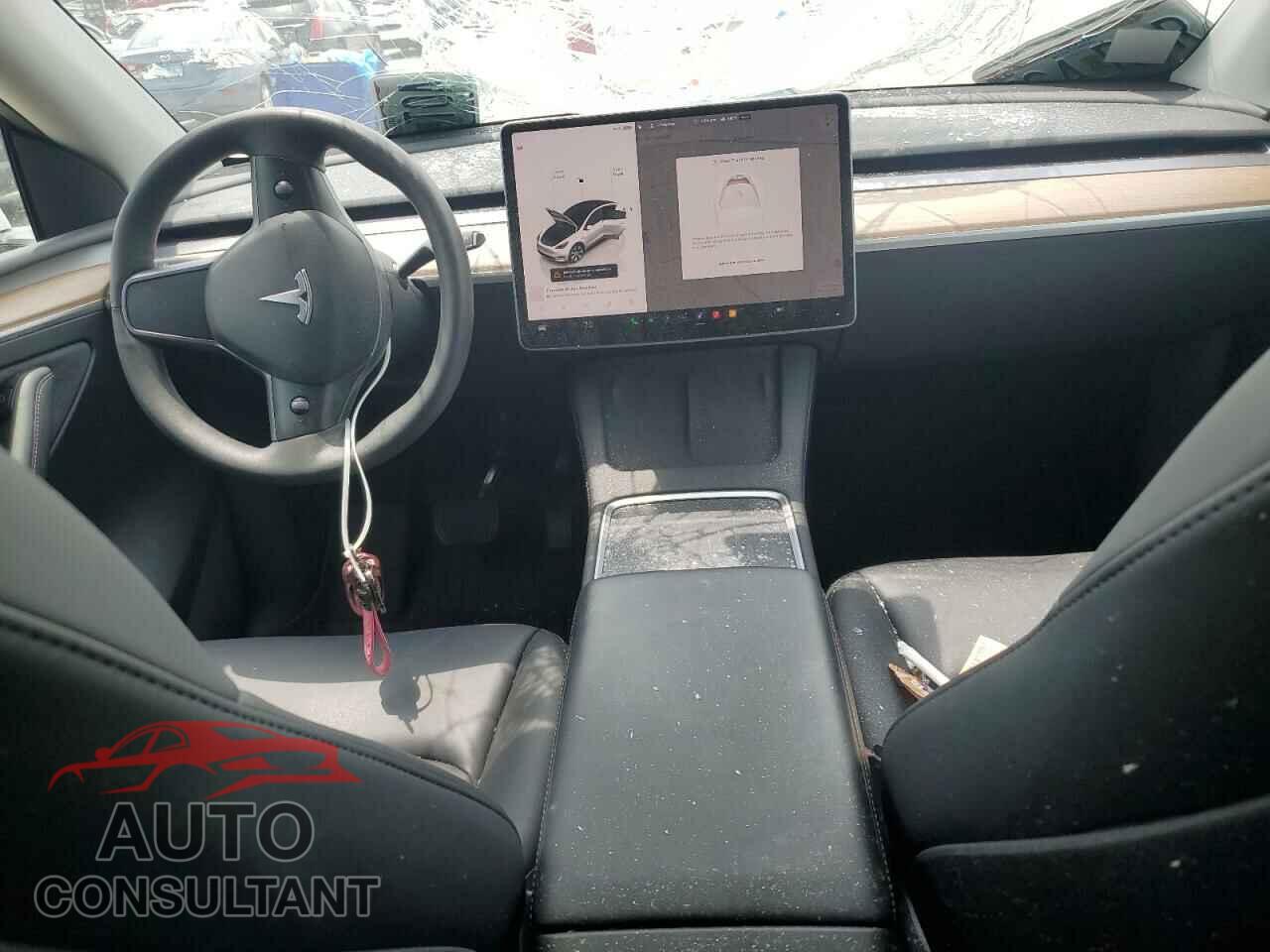 TESLA MODEL Y 2023 - 7SAYGDEE6PF604211