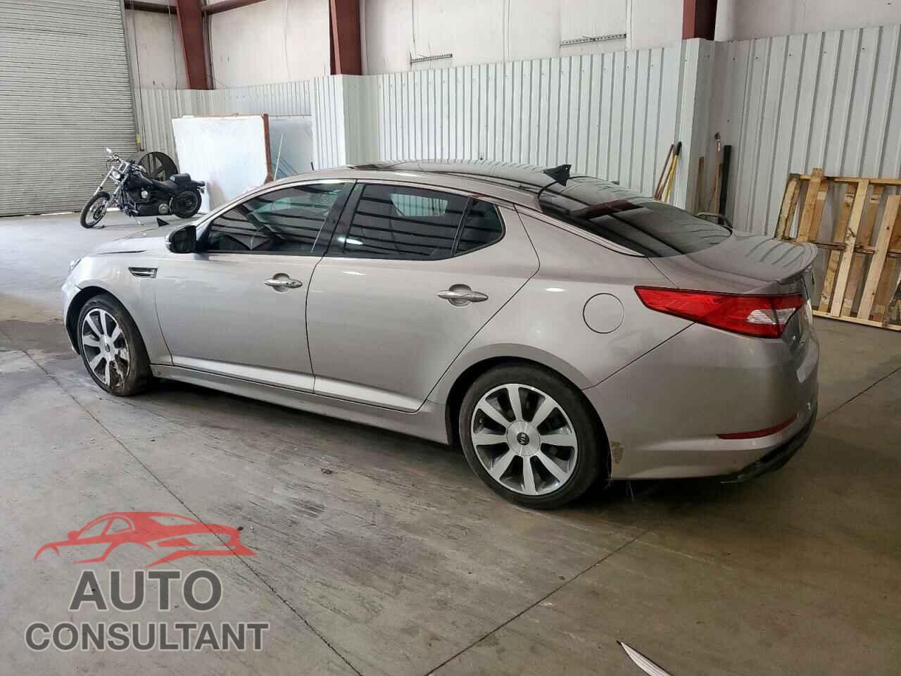 KIA OPTIMA 2013 - 5XXGR4A66DG242648